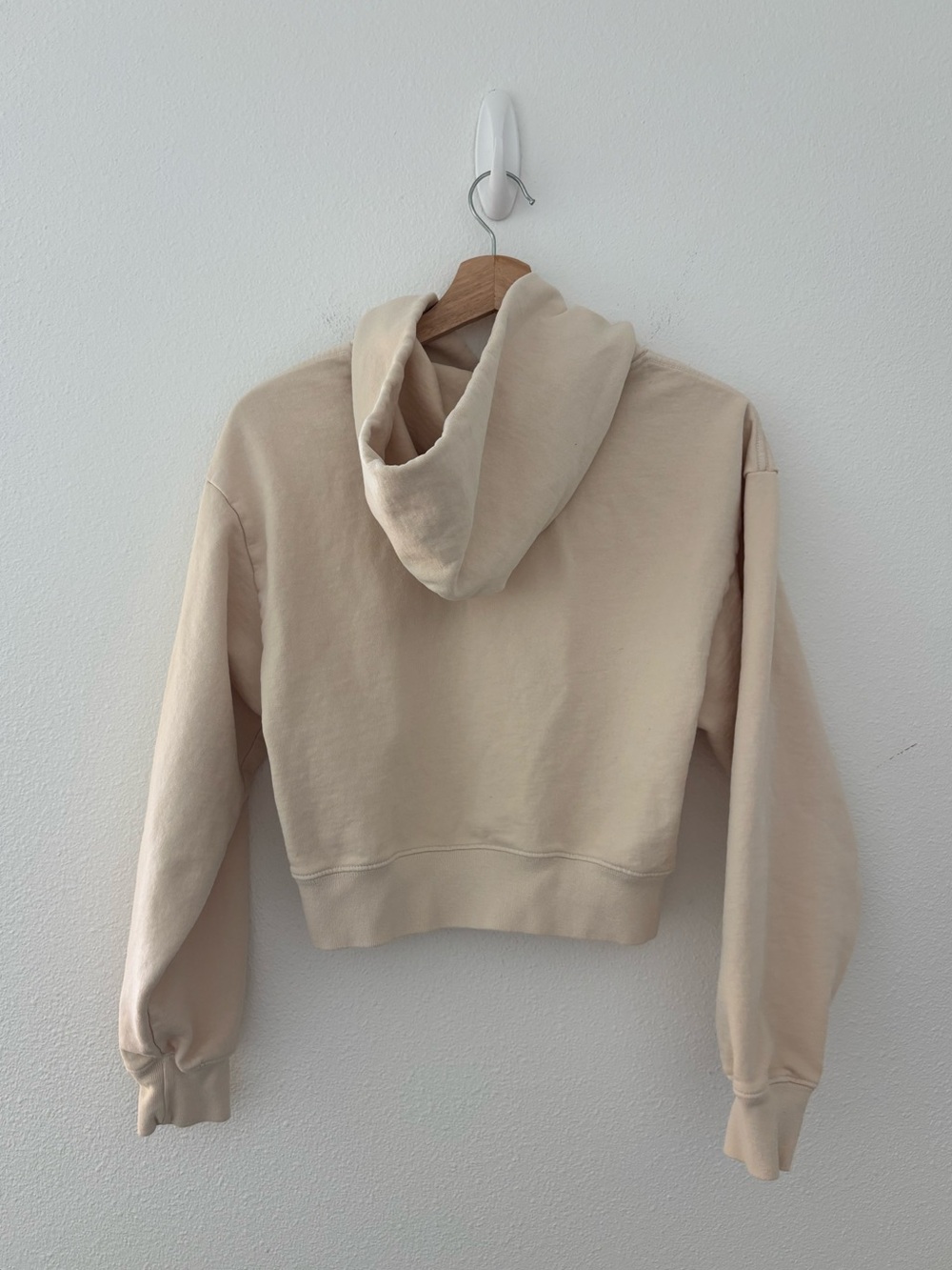 Sporty & Rich Athletic Club Cropped Hoodie - Picture 3 of 3